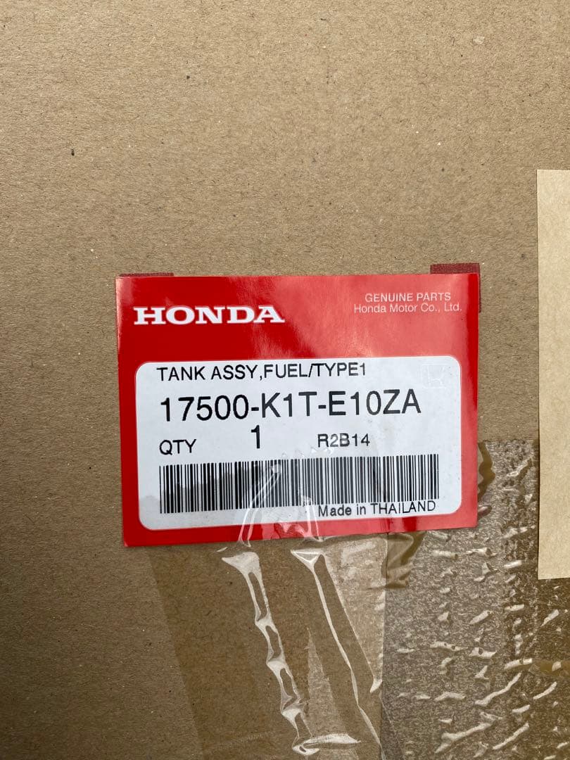 crf250 ラリー　タンク　新品　未使用