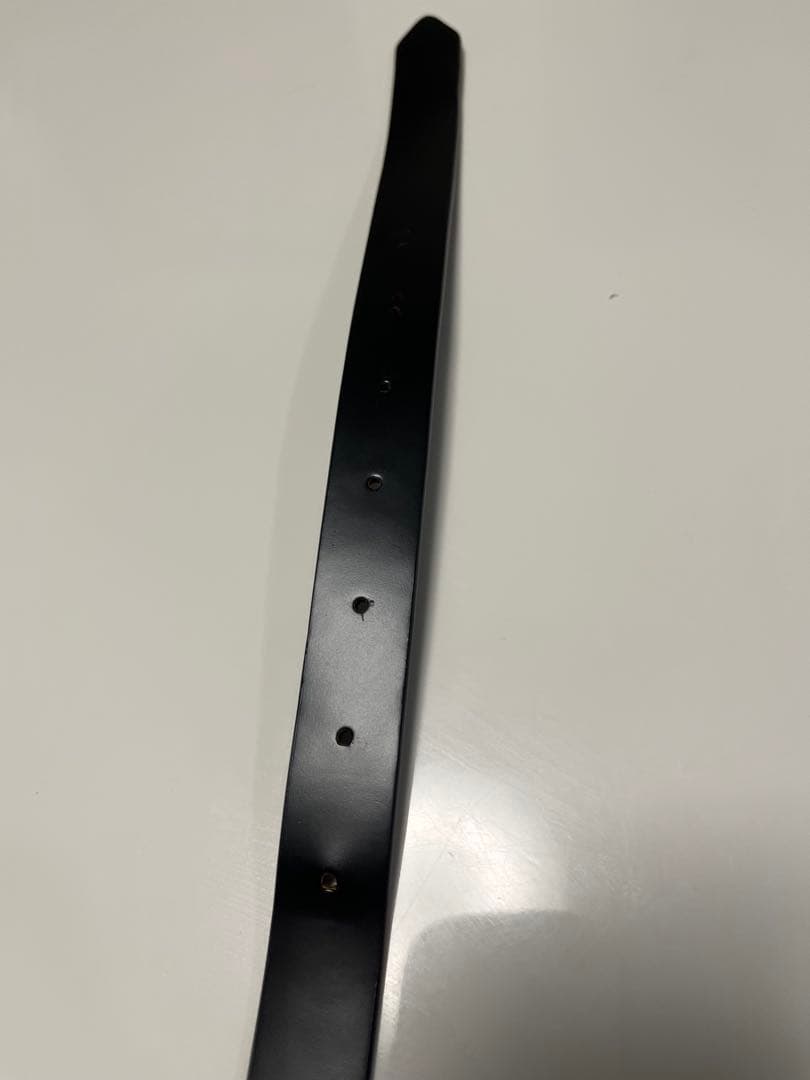 DRIES VAN NOTEN 黒の細ベルト