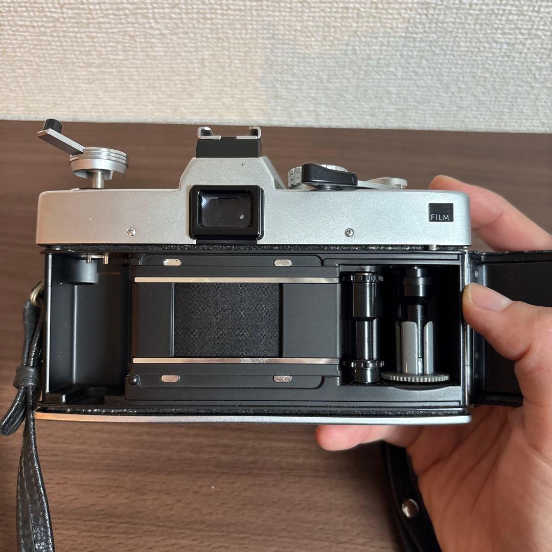 Minolta SR-505 フィルム一眼レフカメラ