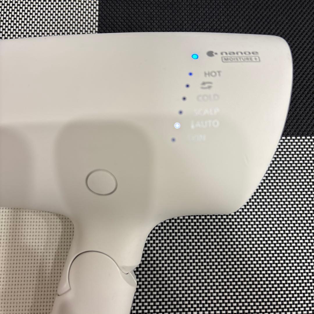 Panasonic　EH-NA0G-W　ウォームホワイト