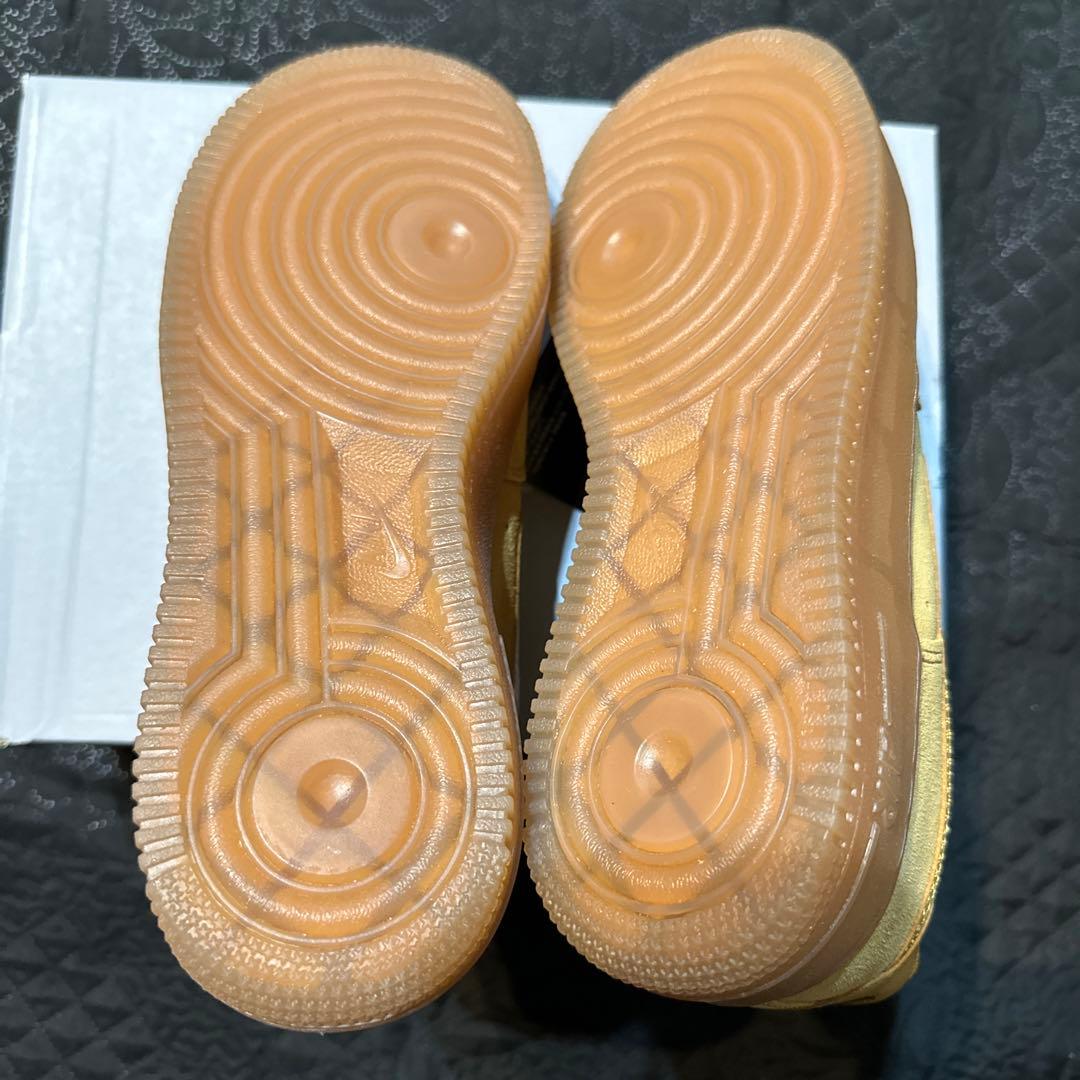 ナイキ エア フォース 1 LV8 GS 24.5センチ