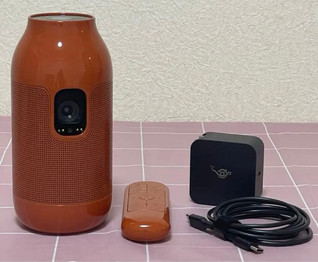 【美品・送料込み】アラジンベース　小型プロジェクター