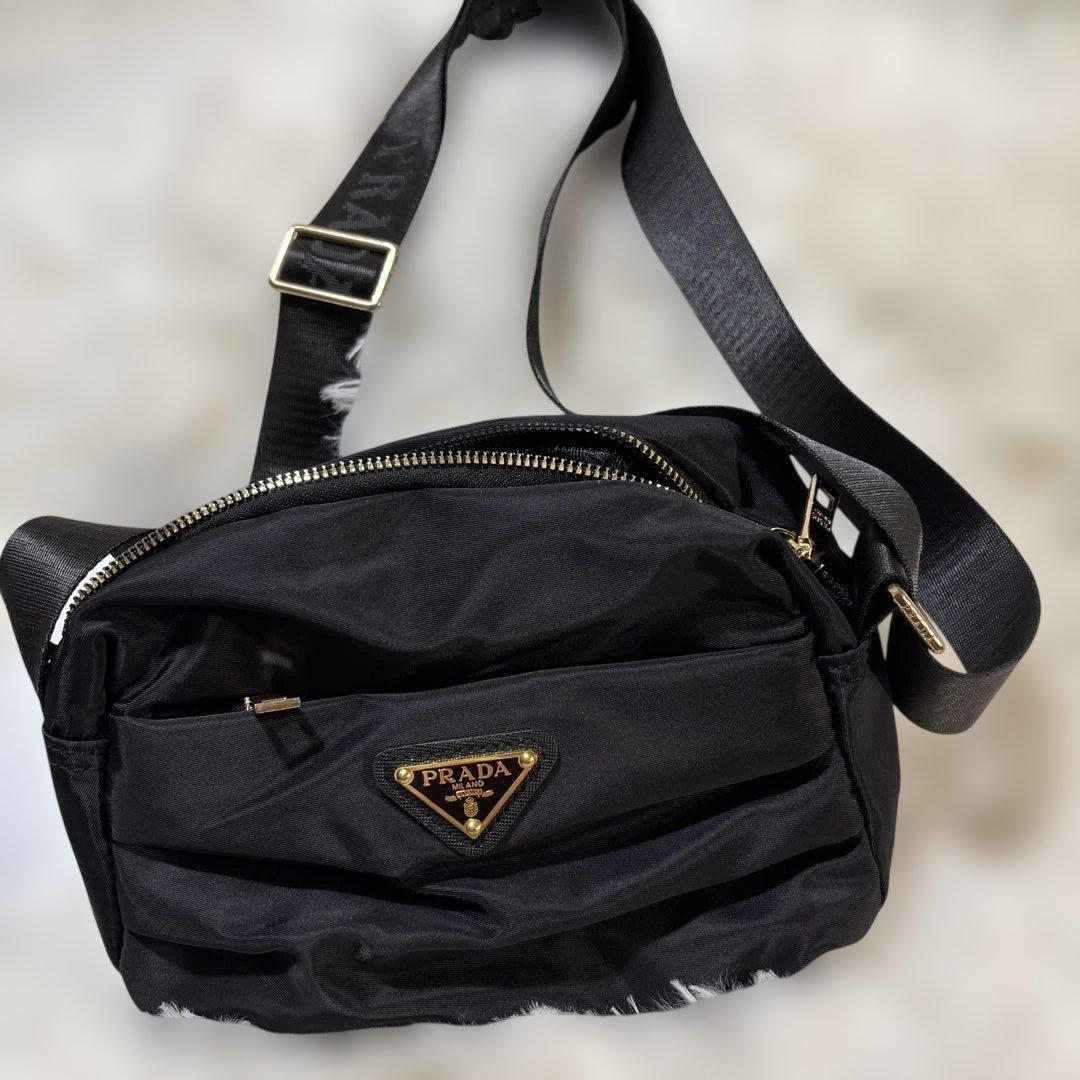 ブラック ショルダーバッグノベルティ