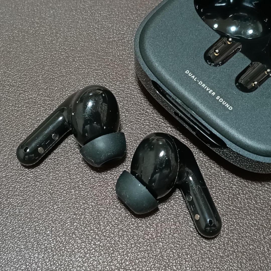 シャオミ(Xiaomi) ワイヤレスイヤホン Redmi Buds 6 薄軽ボb