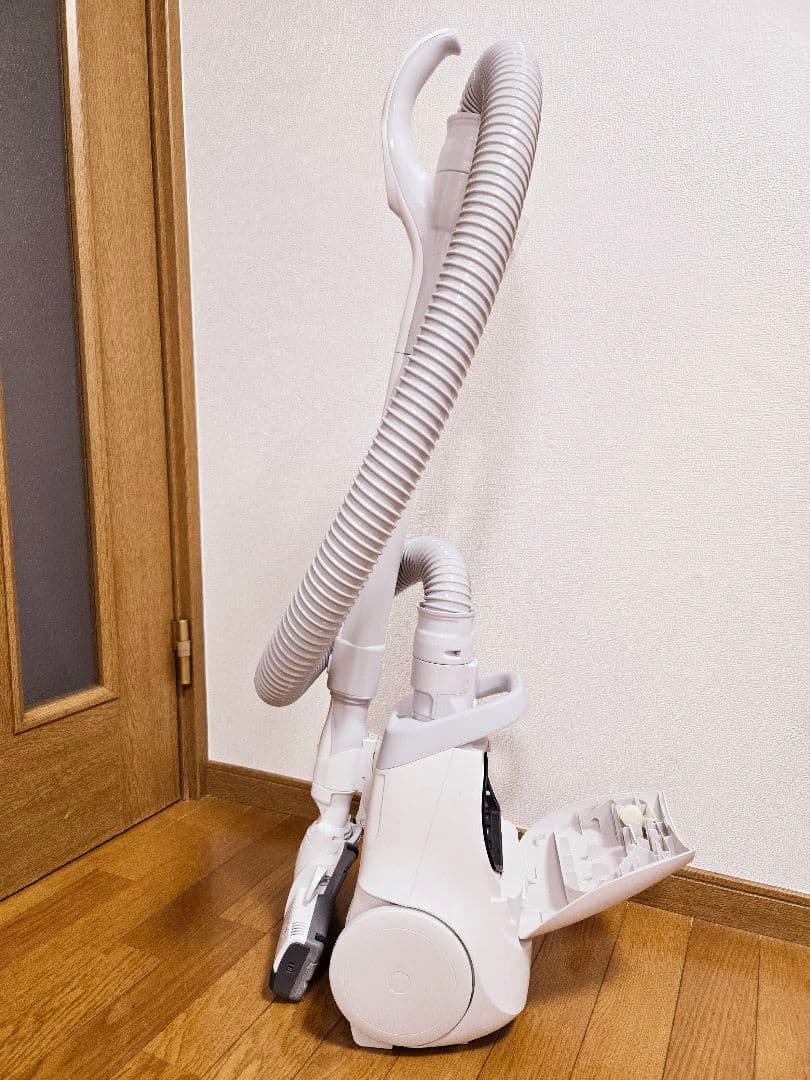 【るう】Panasonic MC-PJ24GE5-C 掃除機 ホワイト