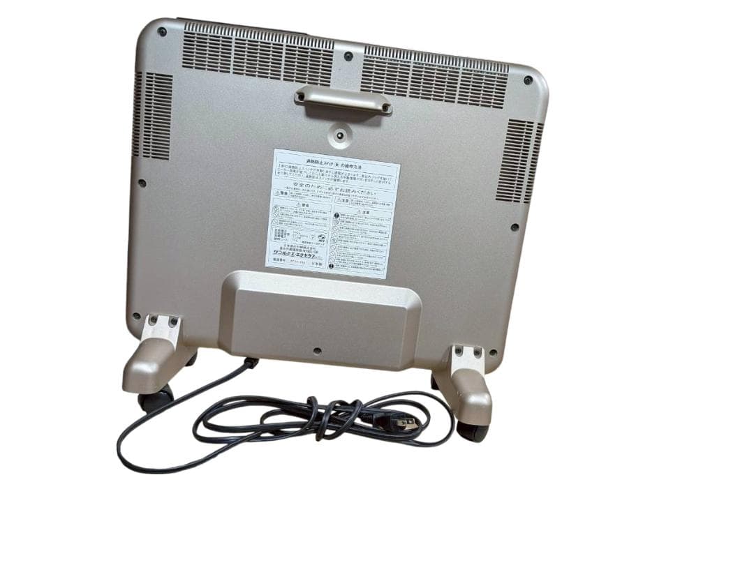 サンルミエ・エクセラ7 ホワイト　遠赤外線暖房機　N700Ｌ-GR