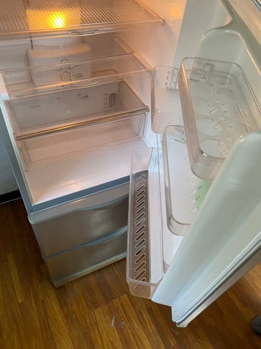 ⭐️最終値下げ⭐️直接取引　サンヨー SANYO ノンフロン3ドア冷凍冷蔵庫
