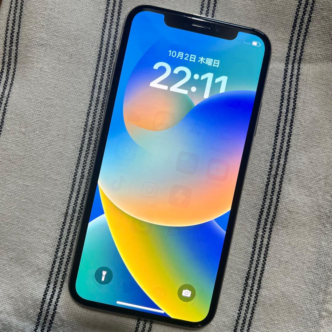 ！！Apple iPhone X シルバー 本体！！