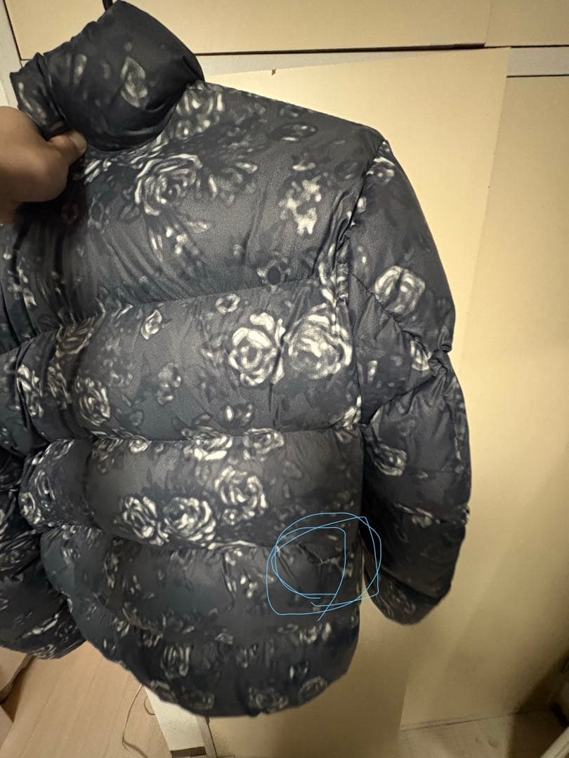 希少品！thisisneverthat 花柄ダウンジャケット Lサイズ