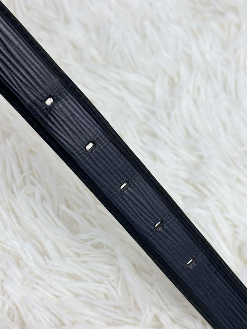 ルイヴィトン ベルト エピ ノワール ブラック ユニセックス ロゴ刻印