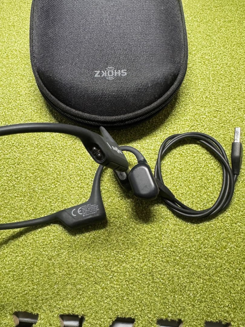 SHOKZ OPENRUNPRO 骨伝導イヤホン ブラック ケース付き