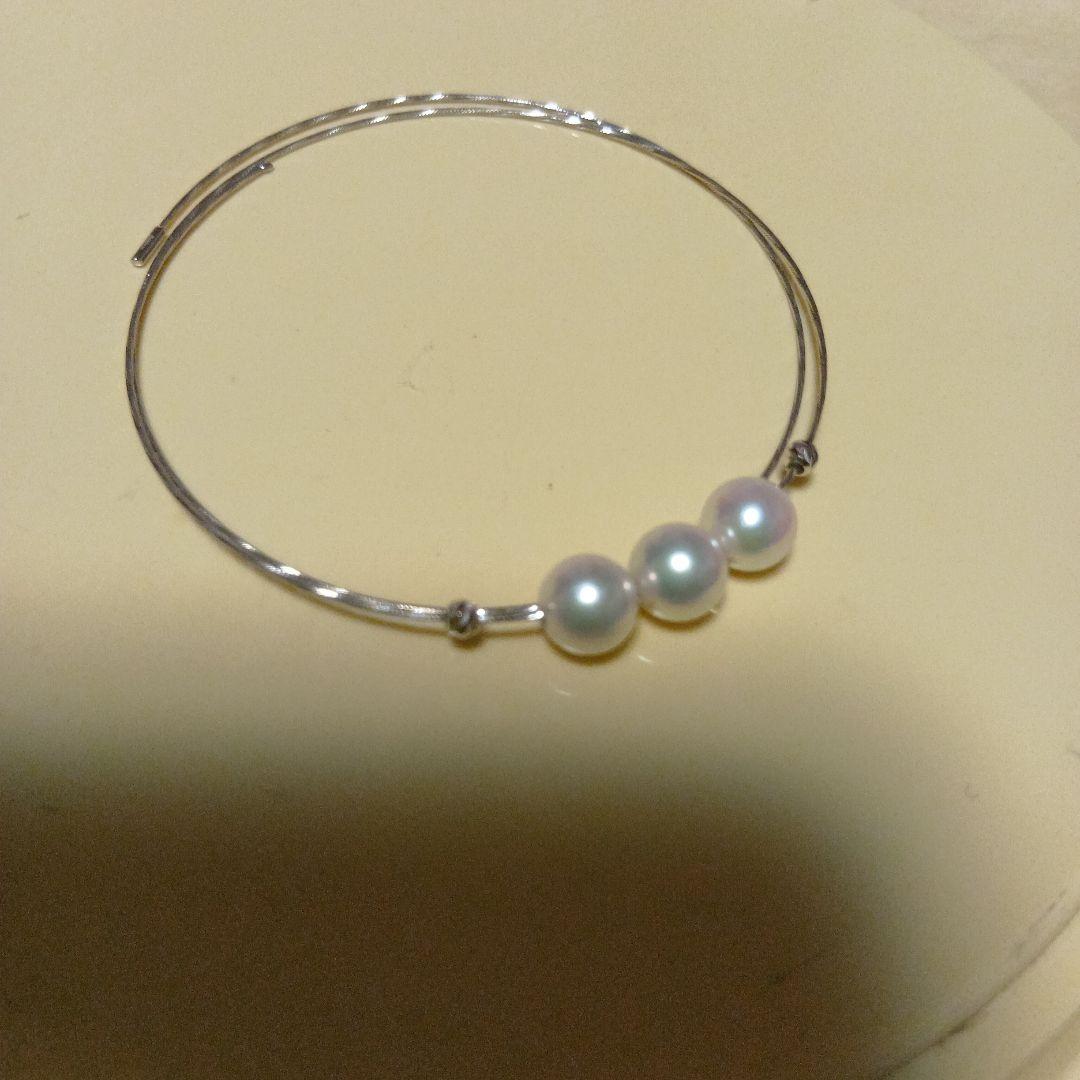 フリーバングル 　K18WG/形状記憶 パール