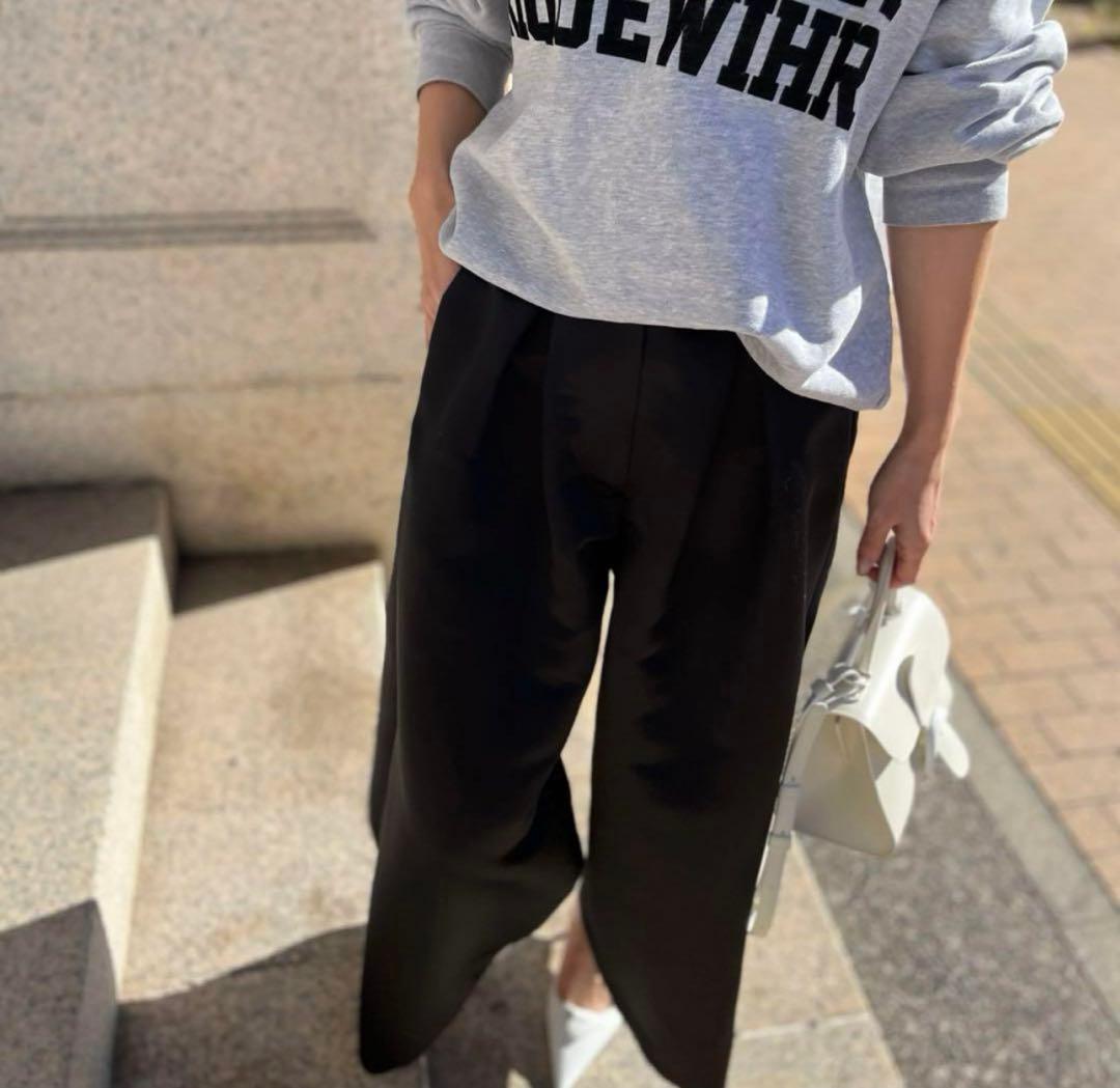 【Heve】サテンフレアガウチョ　ワイドフレアパンツ 36サイズ　ブラック