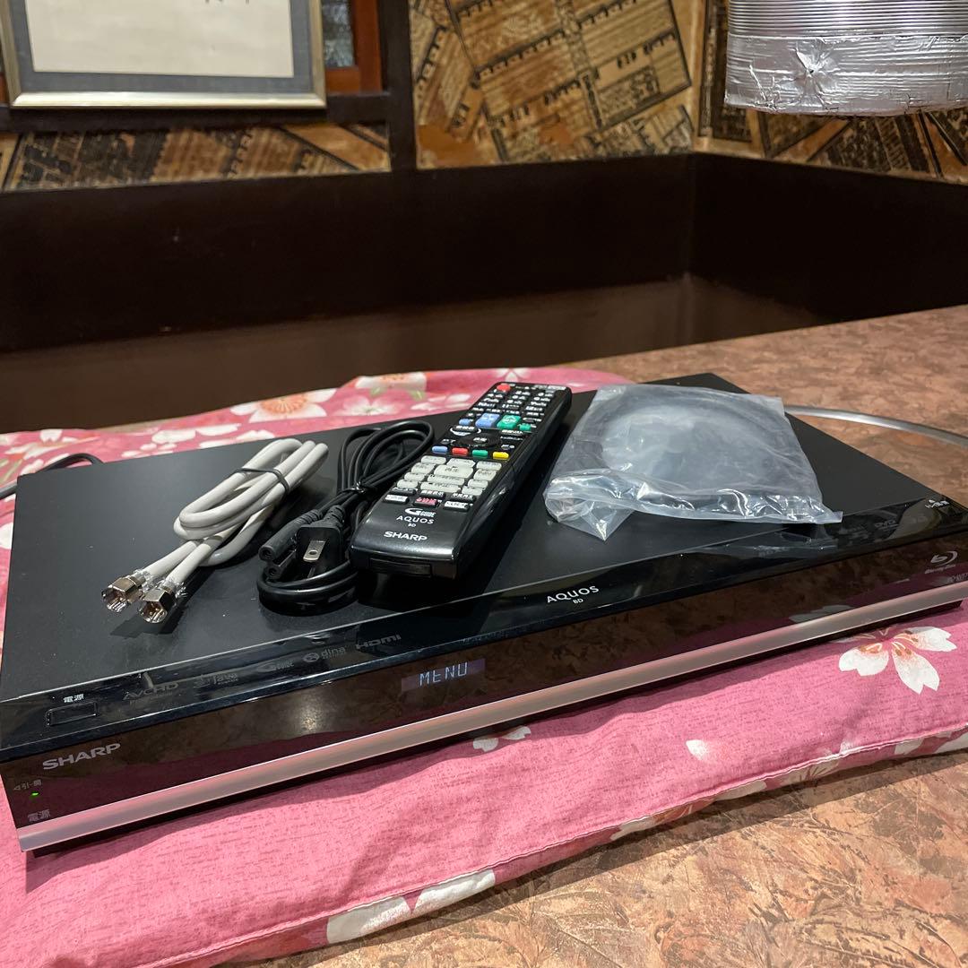 シャープ BD-W570 12倍録 1000GB換装！純正リモ等フル装備 完動品