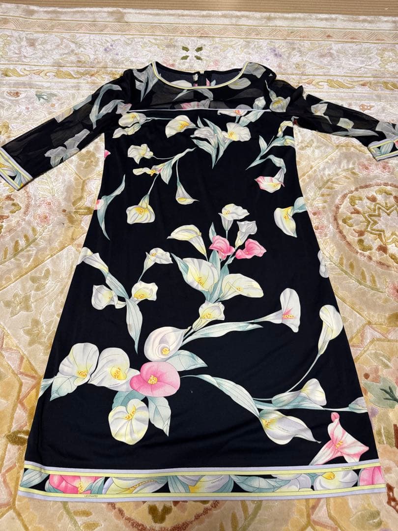 レオナールワンピース