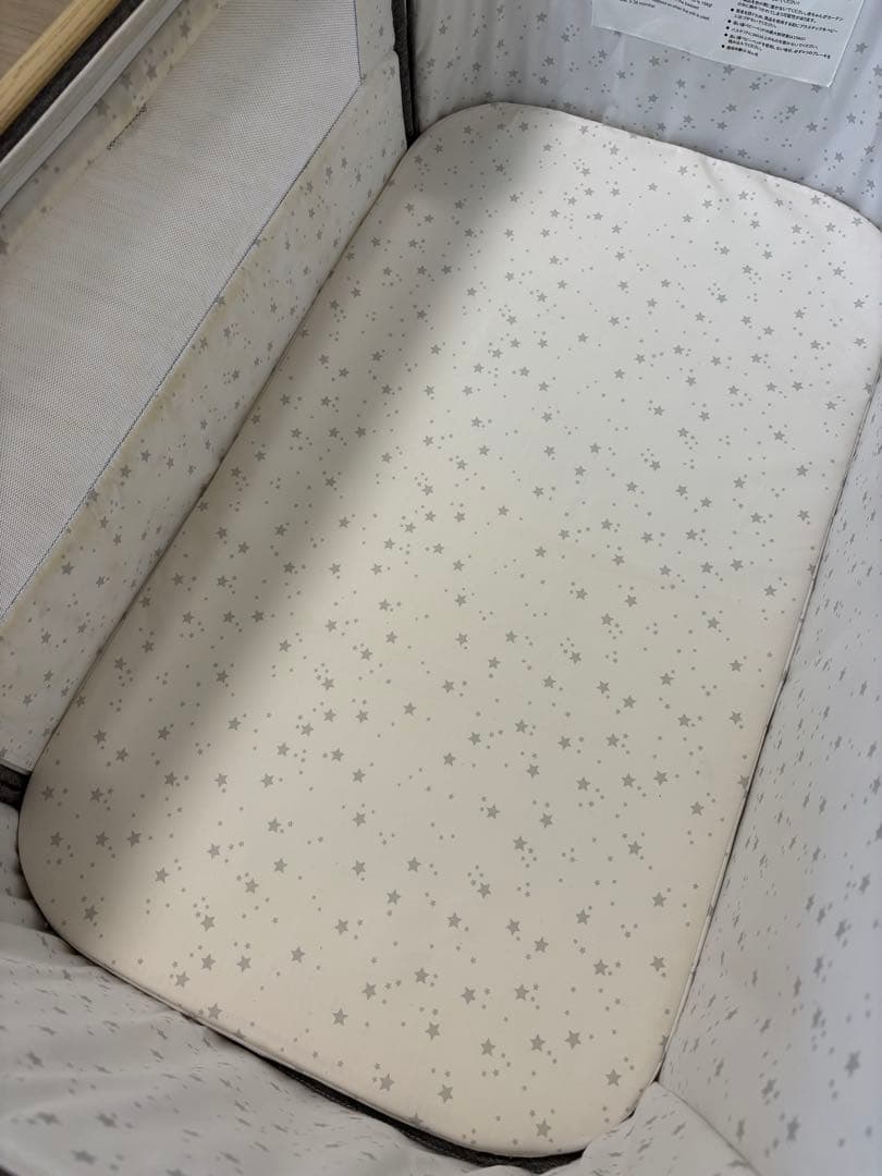 HZDMJ ベビーベッド　付属品完備