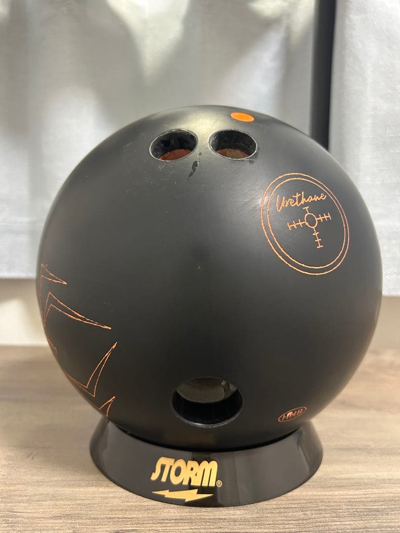 【美品】ブラックウィドーウレタン15ポンド