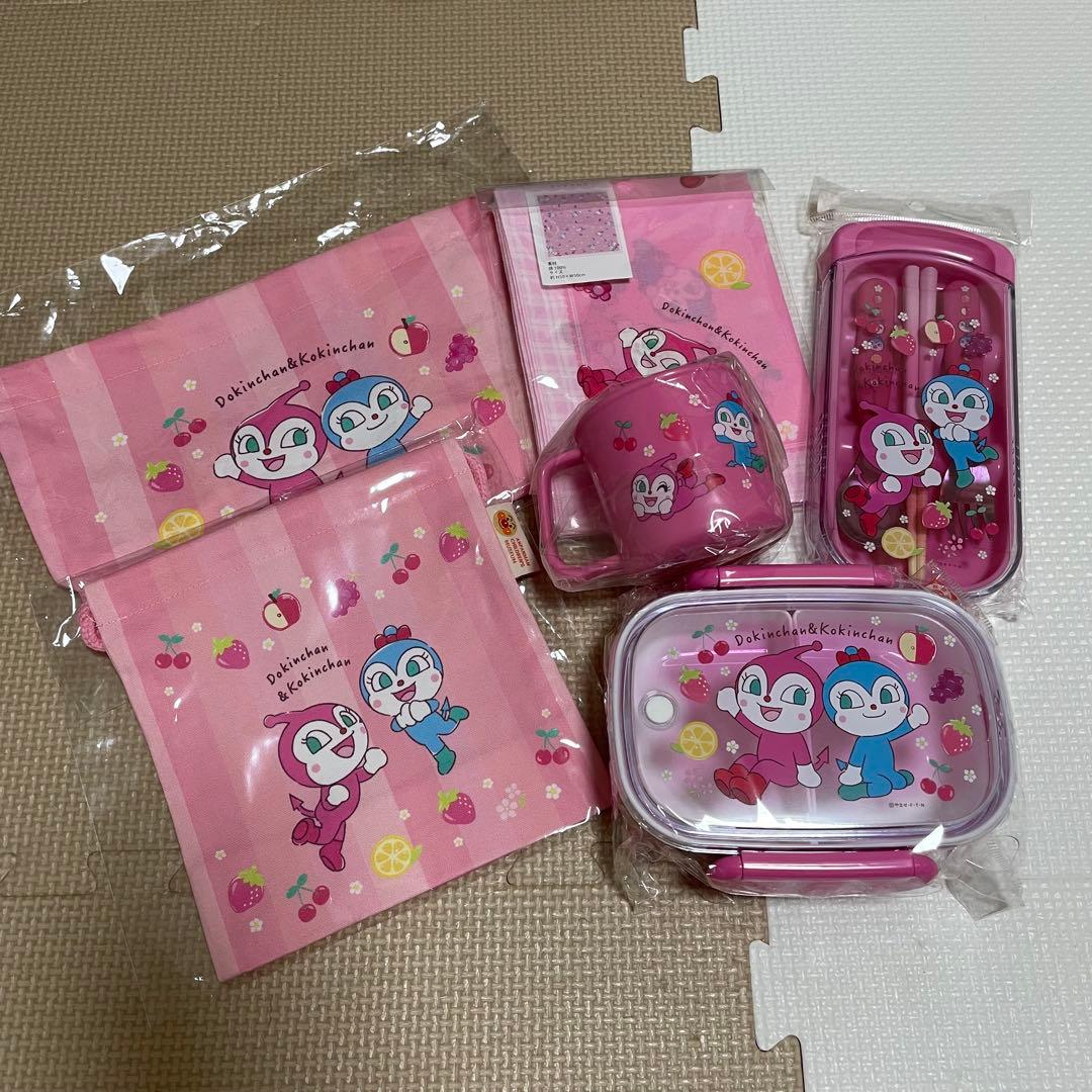 ドキンちゃん　コキンちゃん　ランチセット　フルーツ柄