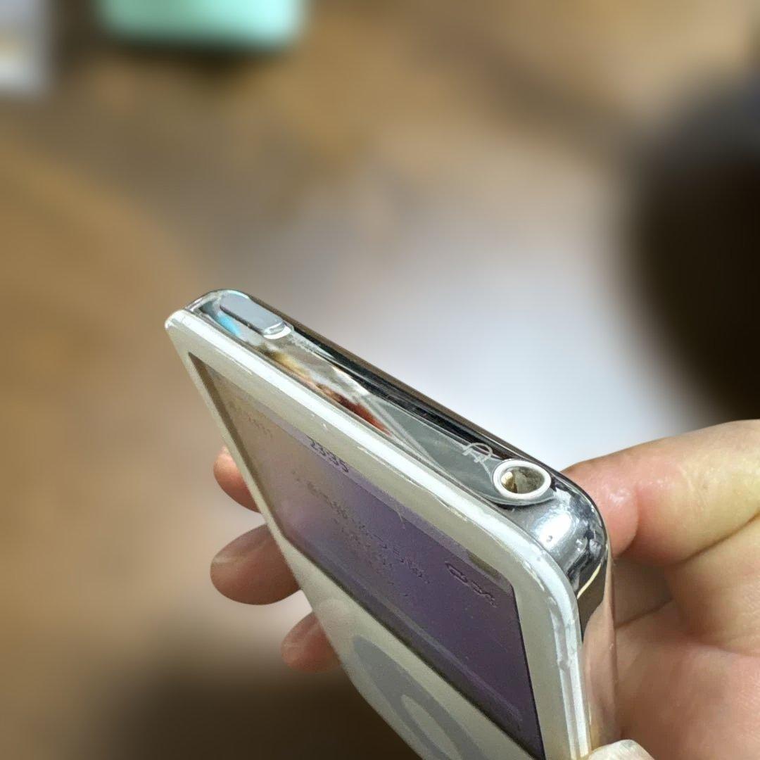 ポータブルプレーヤー Apple iPod 30GB glassic