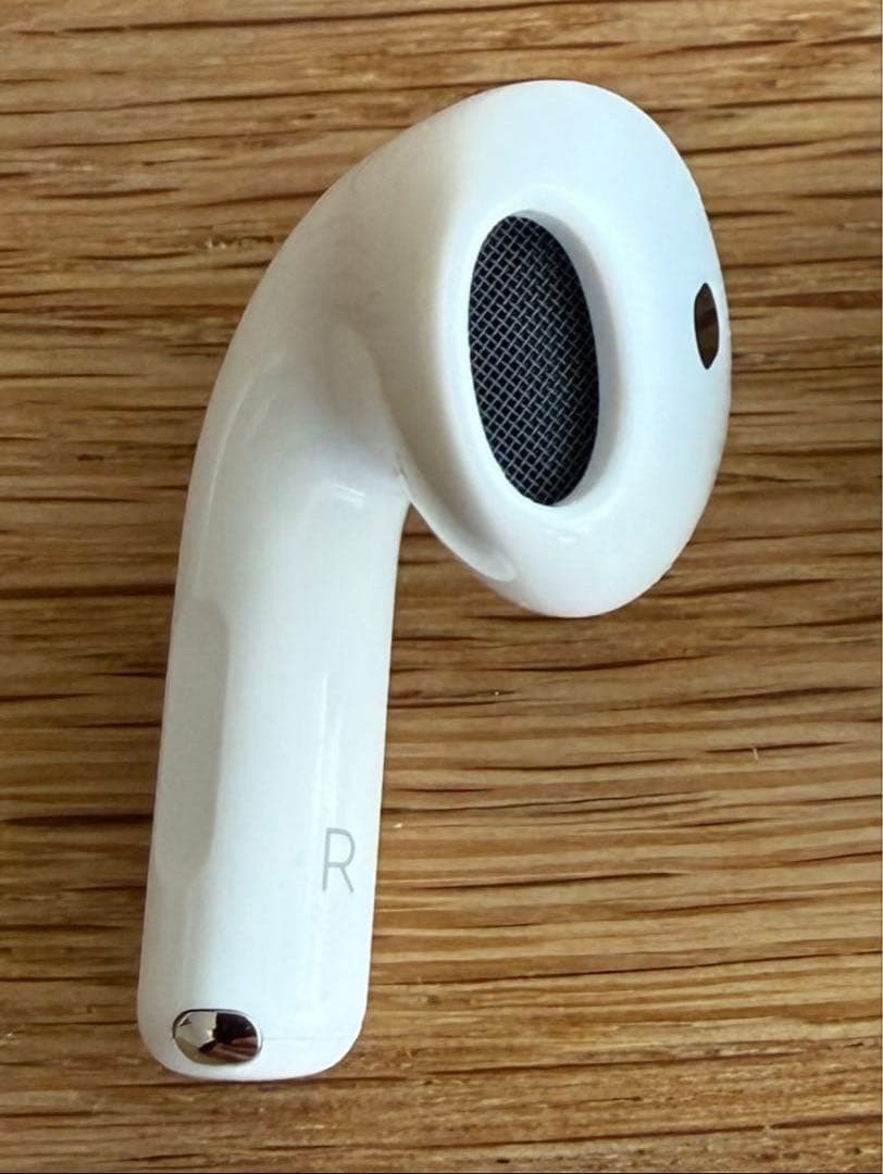 Apple AirPods 4世代 片耳 R 片方 右耳