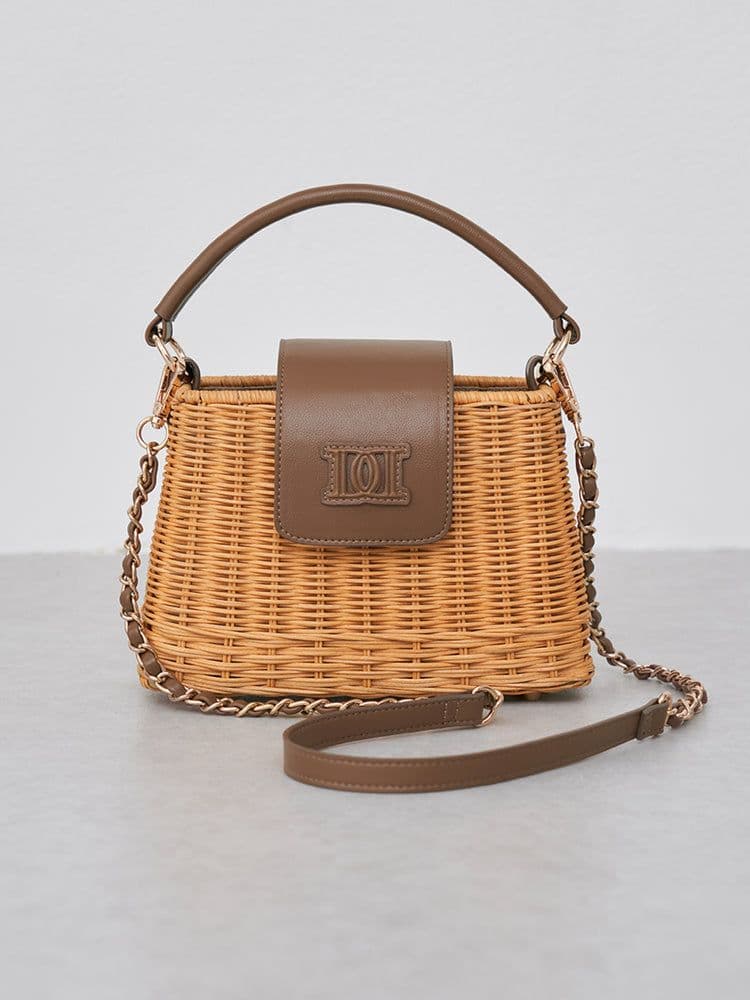 【新品未開封】Darich　大人気希少♡ロゴレザーラタンバッグ　ベージュ　BEG