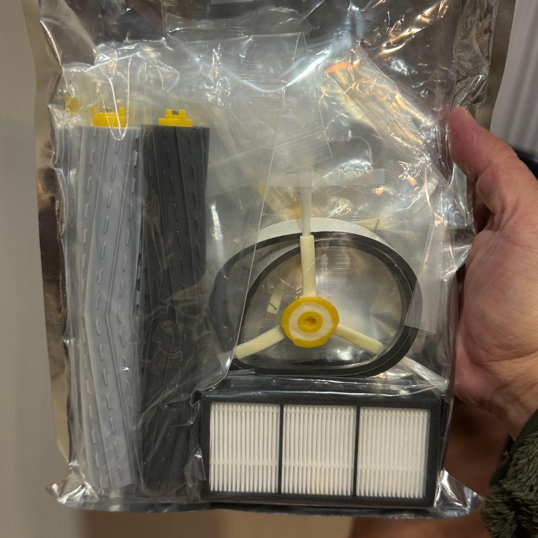 iRobot Roomba ロボット掃除機本体 ルンバ960 予備消耗品付！