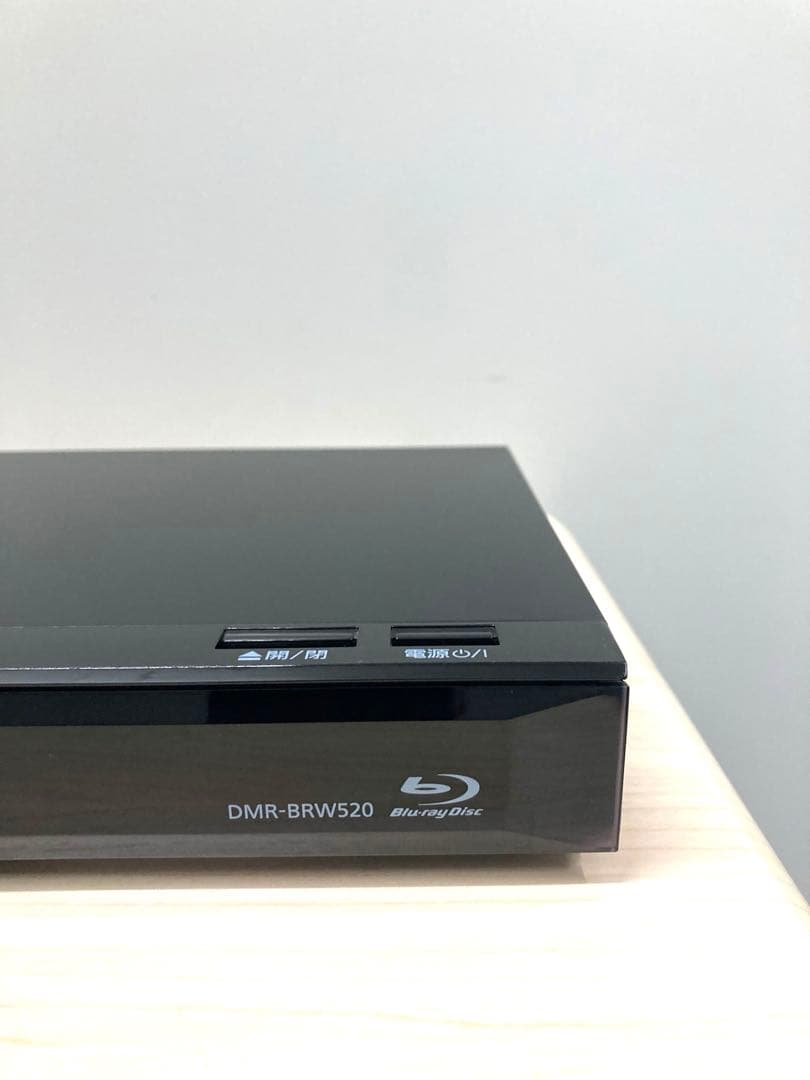 めっちゃ綺麗　リモコン新品　パナソニック　ブルーレイ　DMR-BRW 520