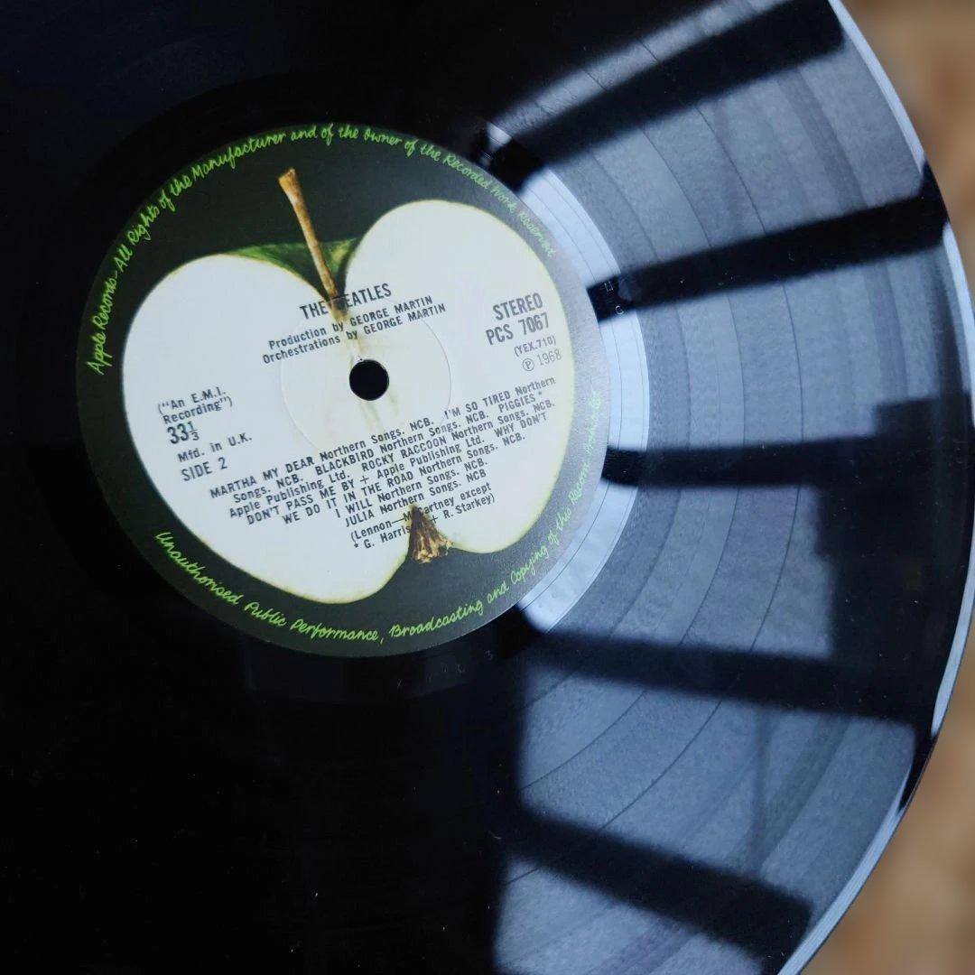 UKニアミント盤The Beatles ホワイトアルバム