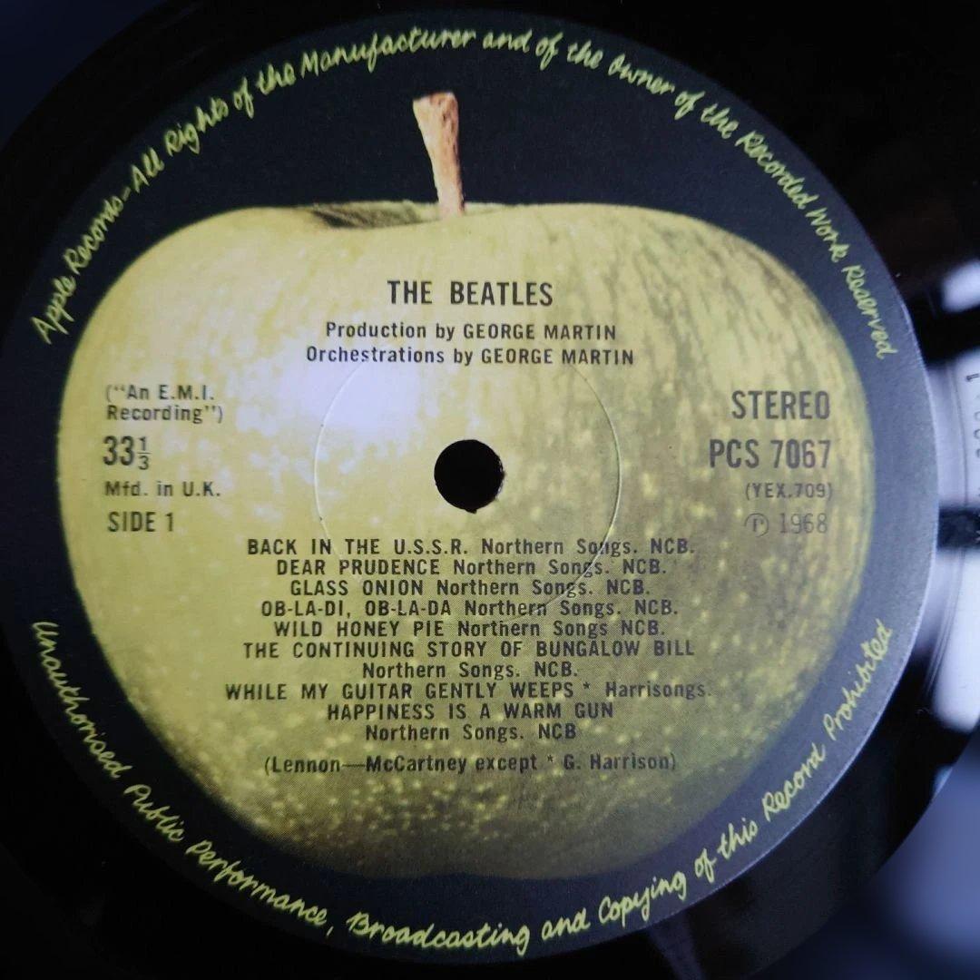 UKニアミント盤The Beatles ホワイトアルバム