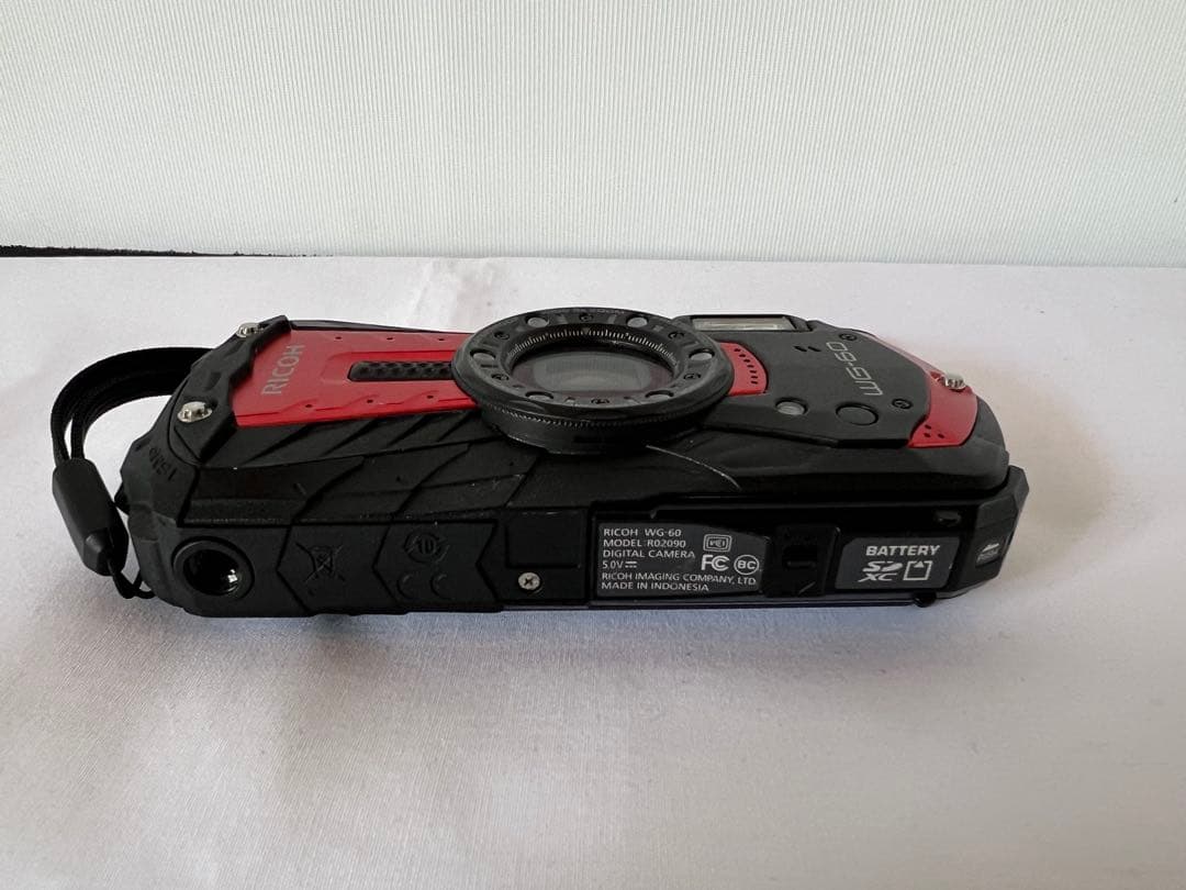 RICOH WG-60 コンパクトデジタルカメラ 黒/赤