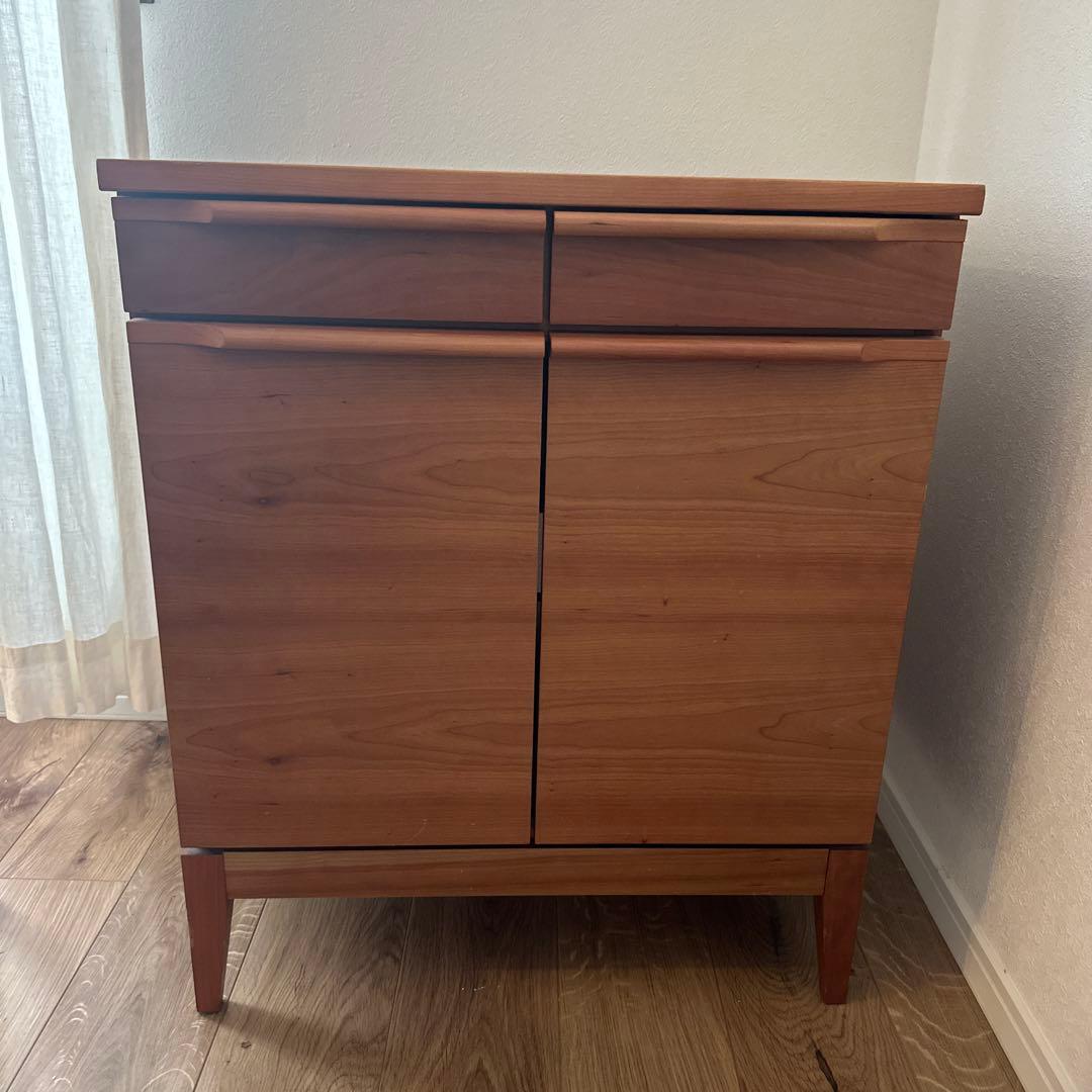 ディノス　ブロッサム　キャビネット 収納