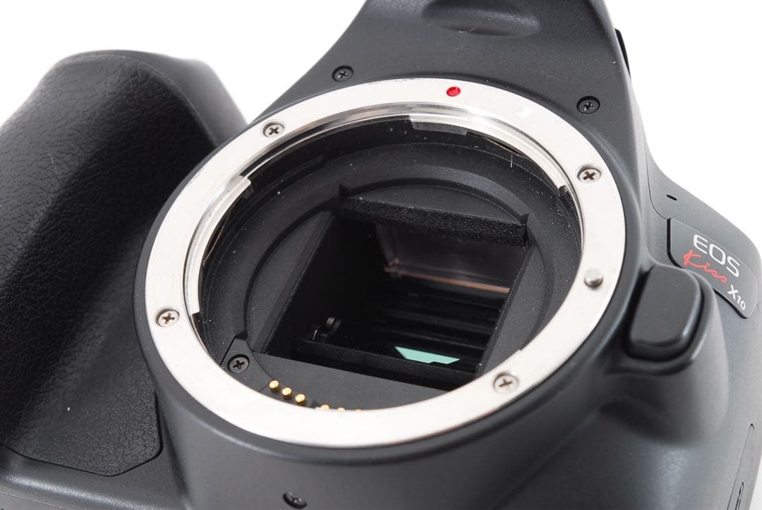 デジタル一眼レフカメラ Canon Kiss X10標準&望遠ダブルレンズセット