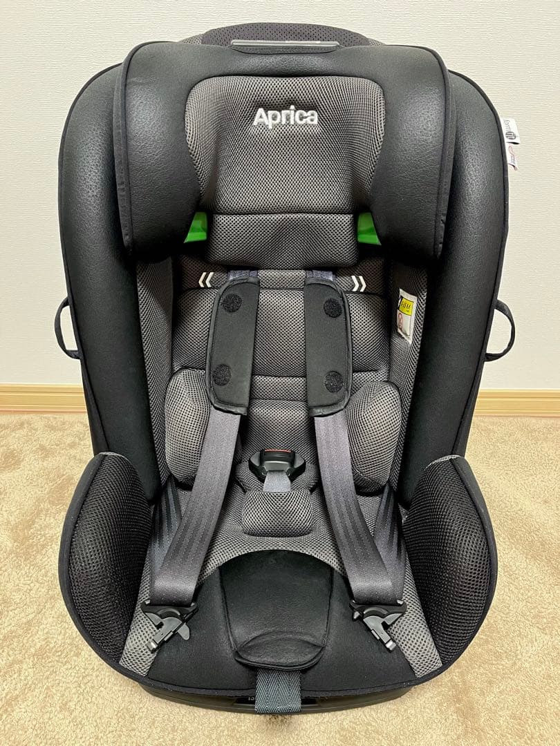 Aprica ジュニアシート フォームフィット ISOFIX 360 セーフティ