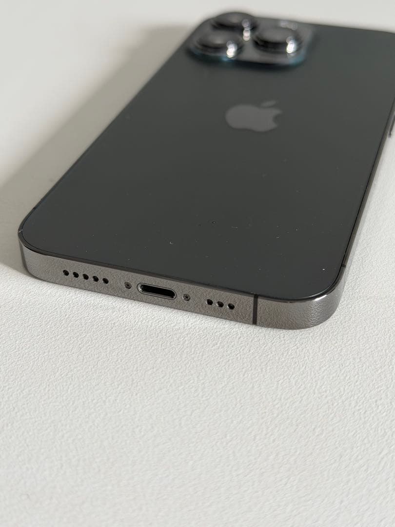 【極美品】カナダ版 iphone13pro 128GB グラファイト