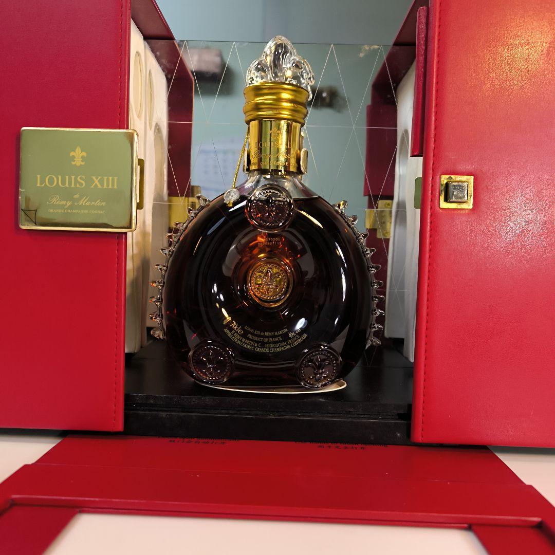 レミーマルタン　ルイ13世 観音開き、専用箱、外箱、シリアルナンバー全て一致