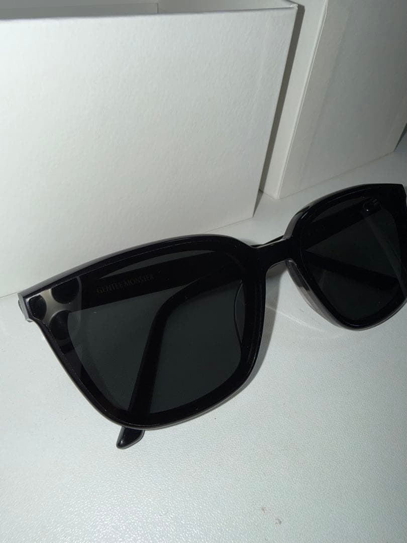 GENTLE MONSTER PINO ブラックサングラス