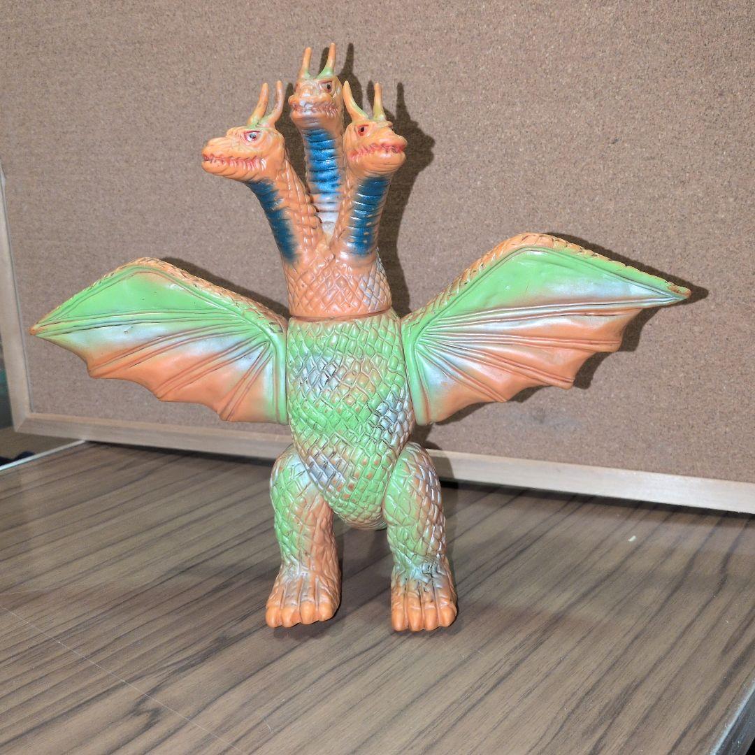 【お好きな方へ！】キングギドラ