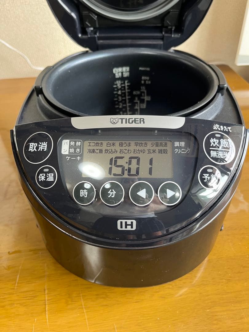 2023年製 タイガー IHジャー 炊きたて