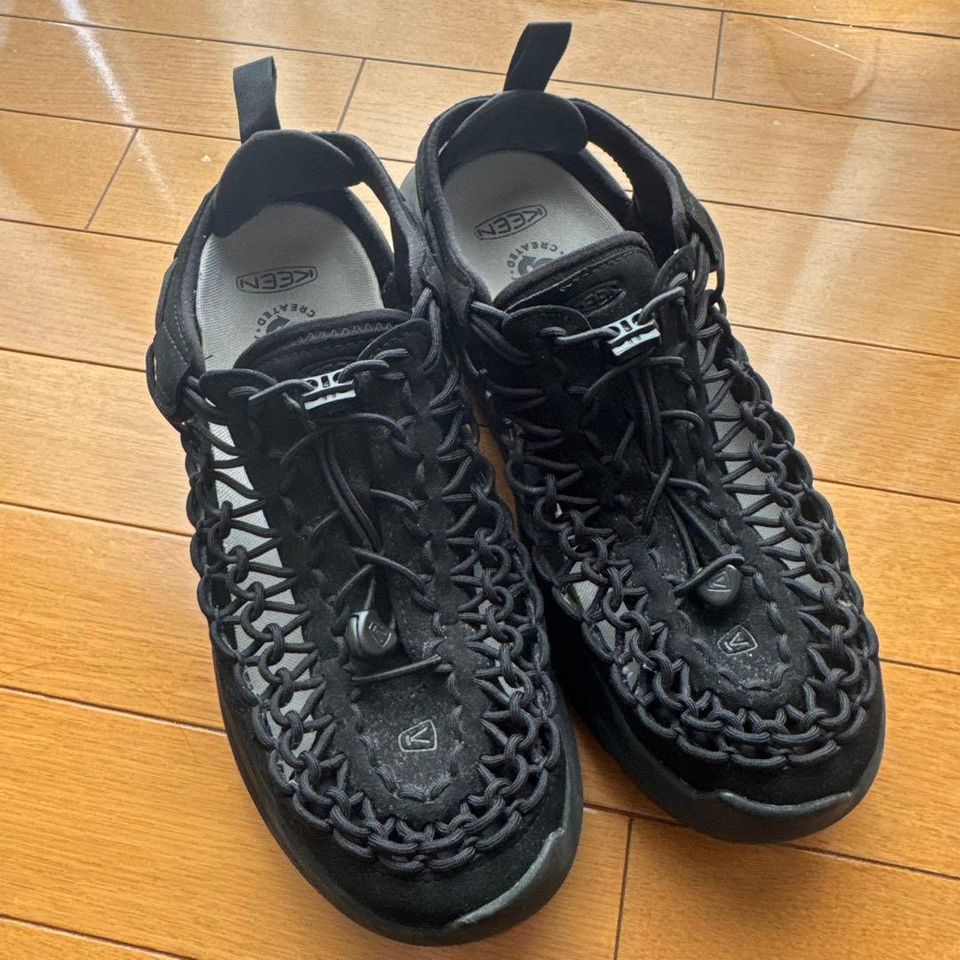 KEEN UNEEK WK サンダル【28.5】