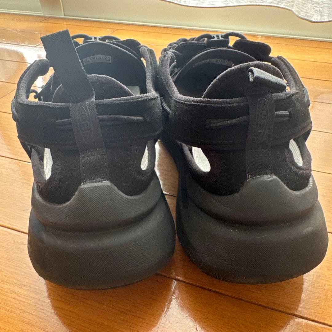 KEEN UNEEK WK サンダル【28.5】