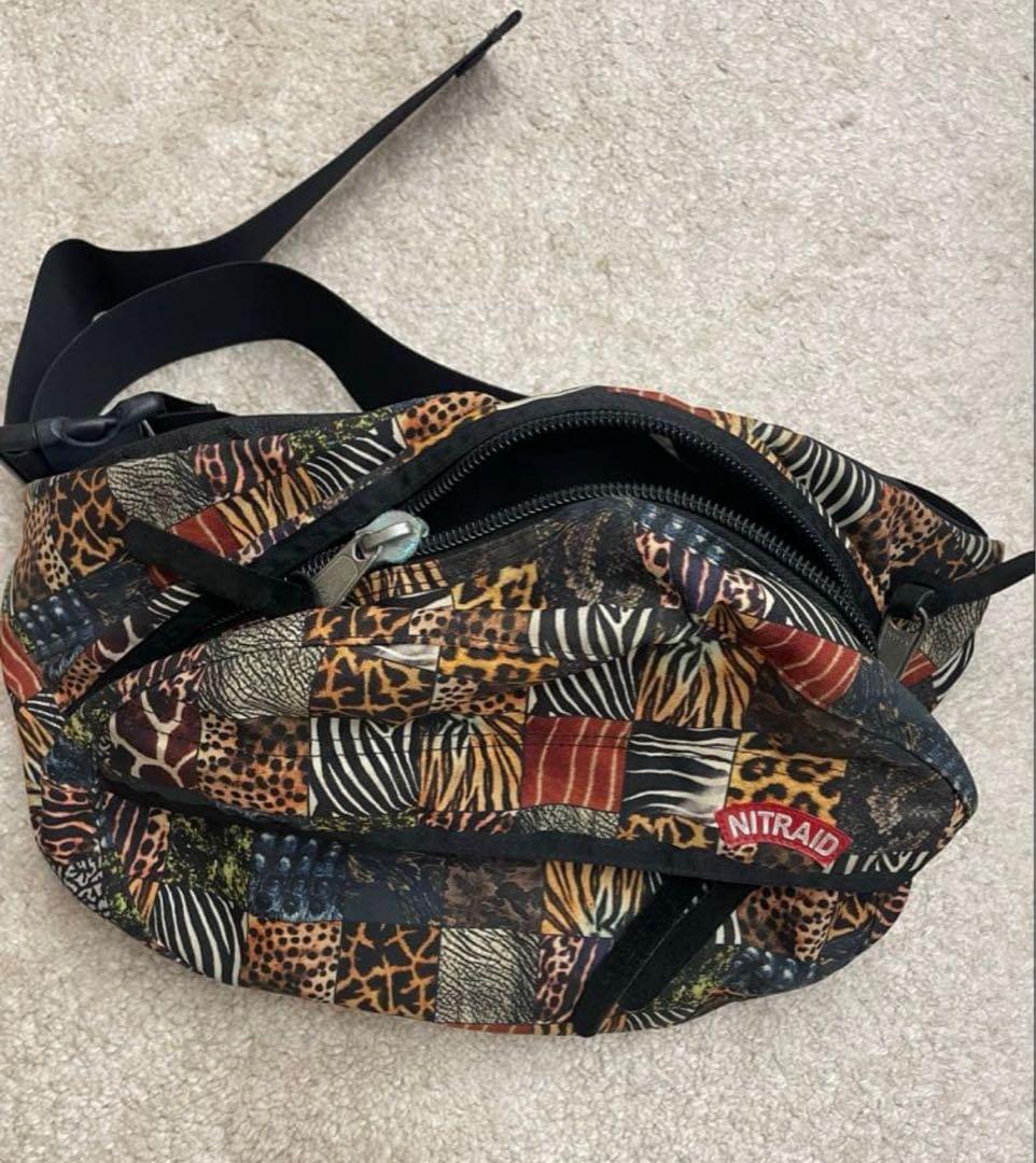 ナイトレイド　クレイジーサバンナ　バッグ