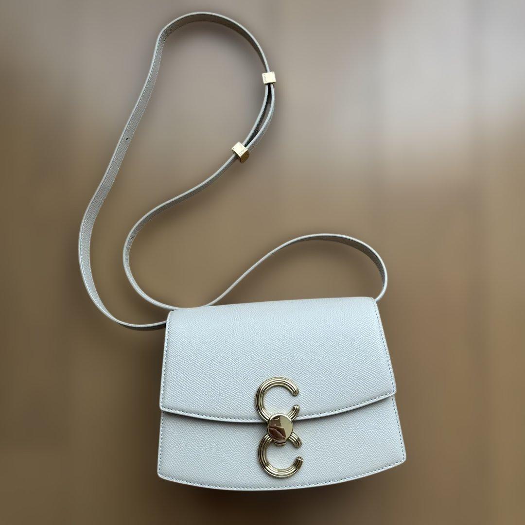 (1/20まで値下げ)カフネ　ショルダーバッグ