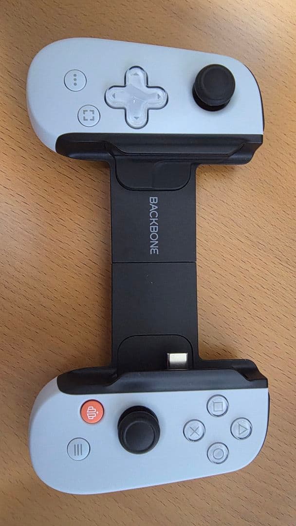 Backbone One USB-C 第2世代プレイステーション版ケース付