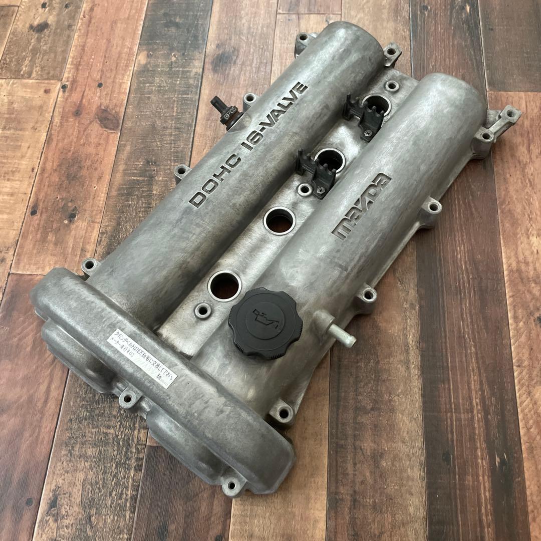 ロードスター　B6 エンジンヘッドカバー