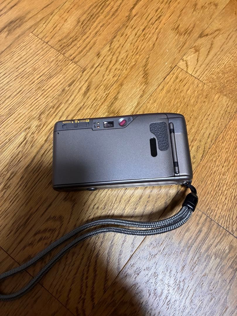 フィルムカメラ RICOH R1