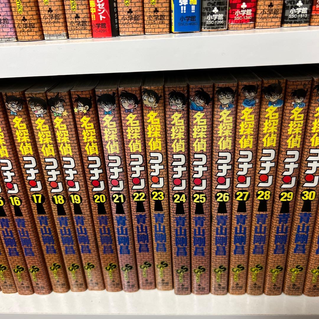 名探偵コナン　1巻〜104巻　DVD付き86巻　ルパンvsコナン　失踪事件