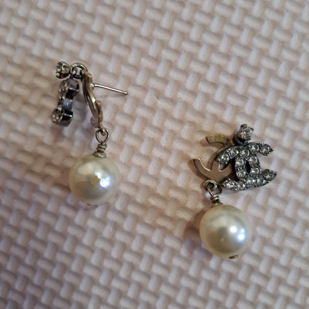 CHANEL パール　ピアス　ラインストーン シャネル