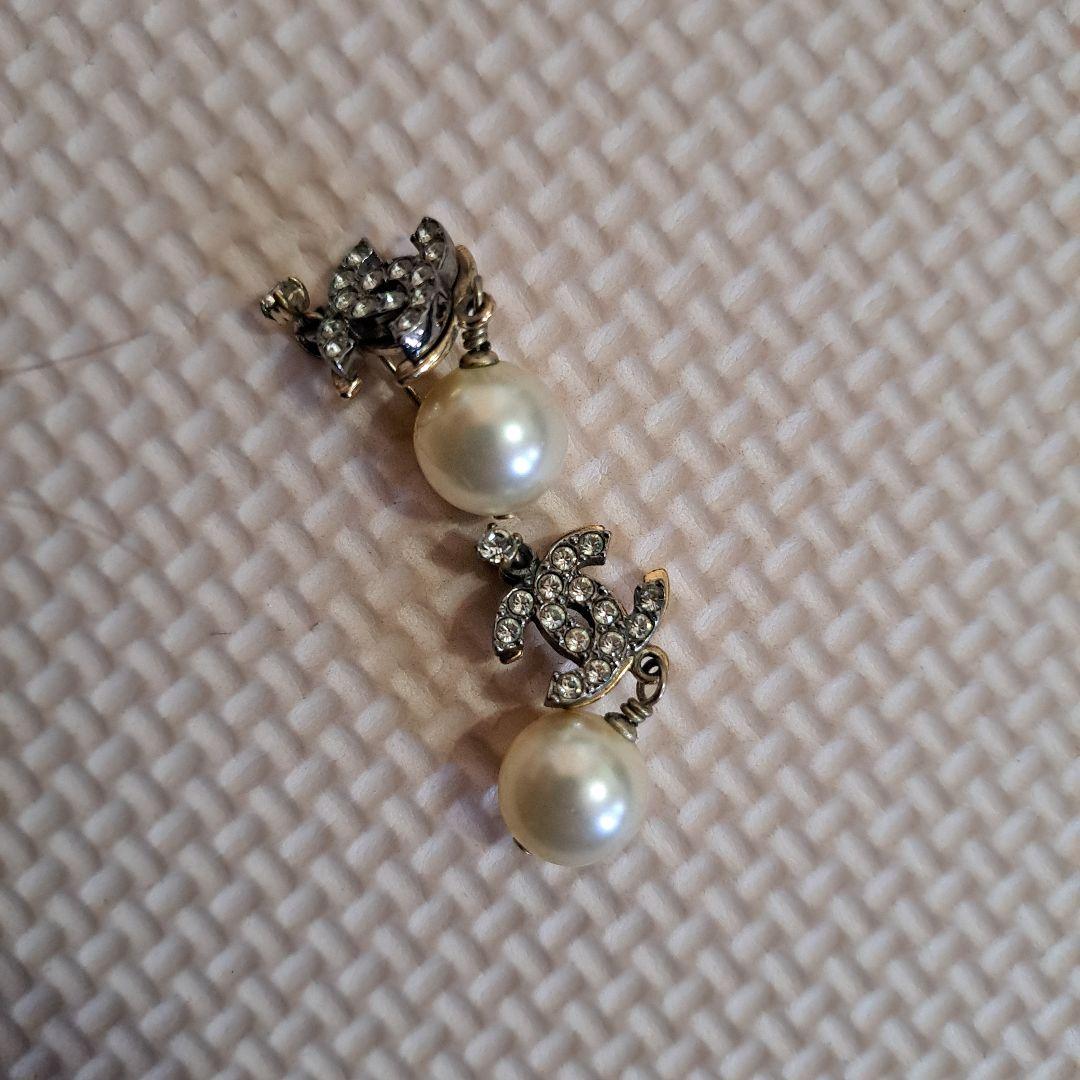 CHANEL パール　ピアス　ラインストーン シャネル