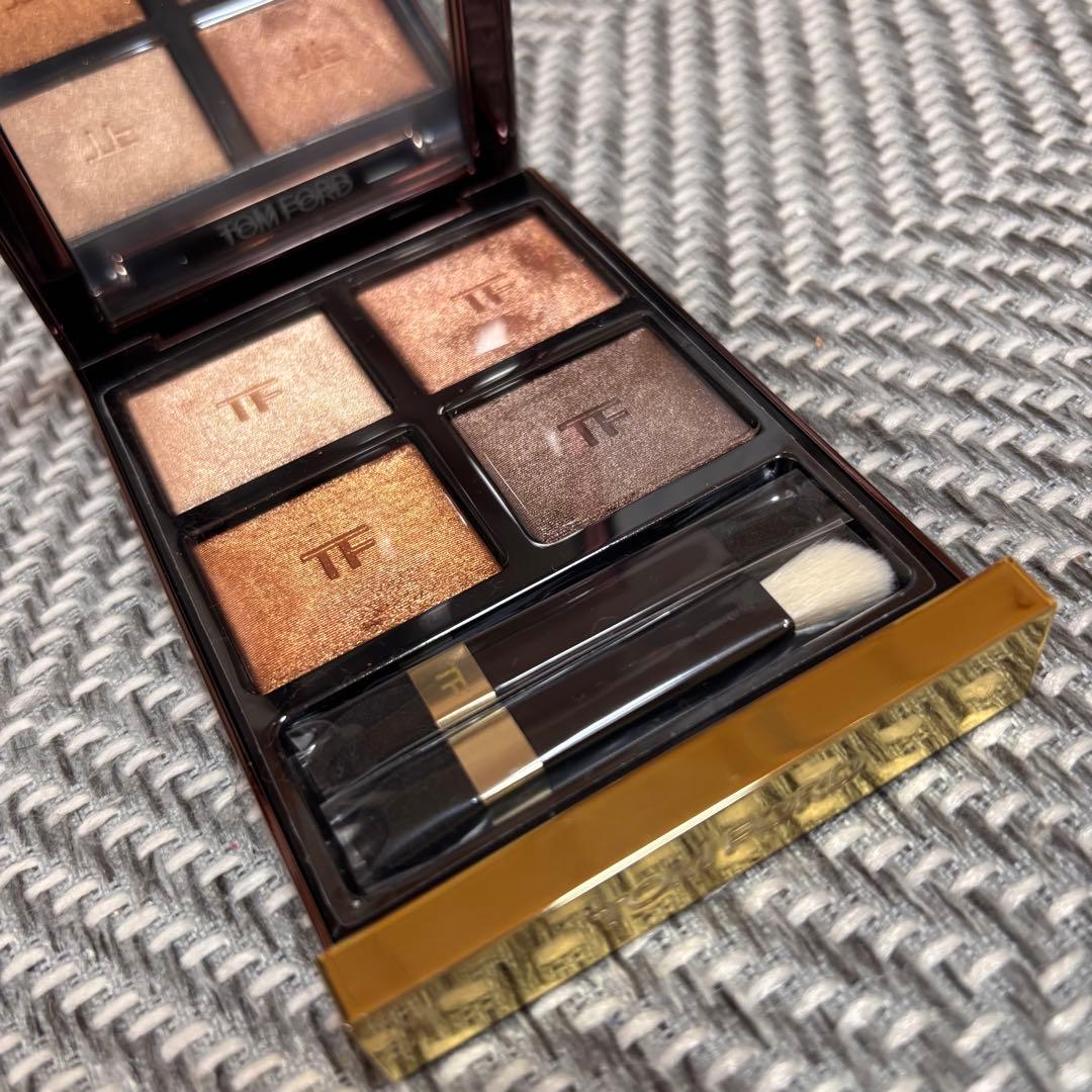 【新品未使用】TOMFORD アイカラークォード　04A