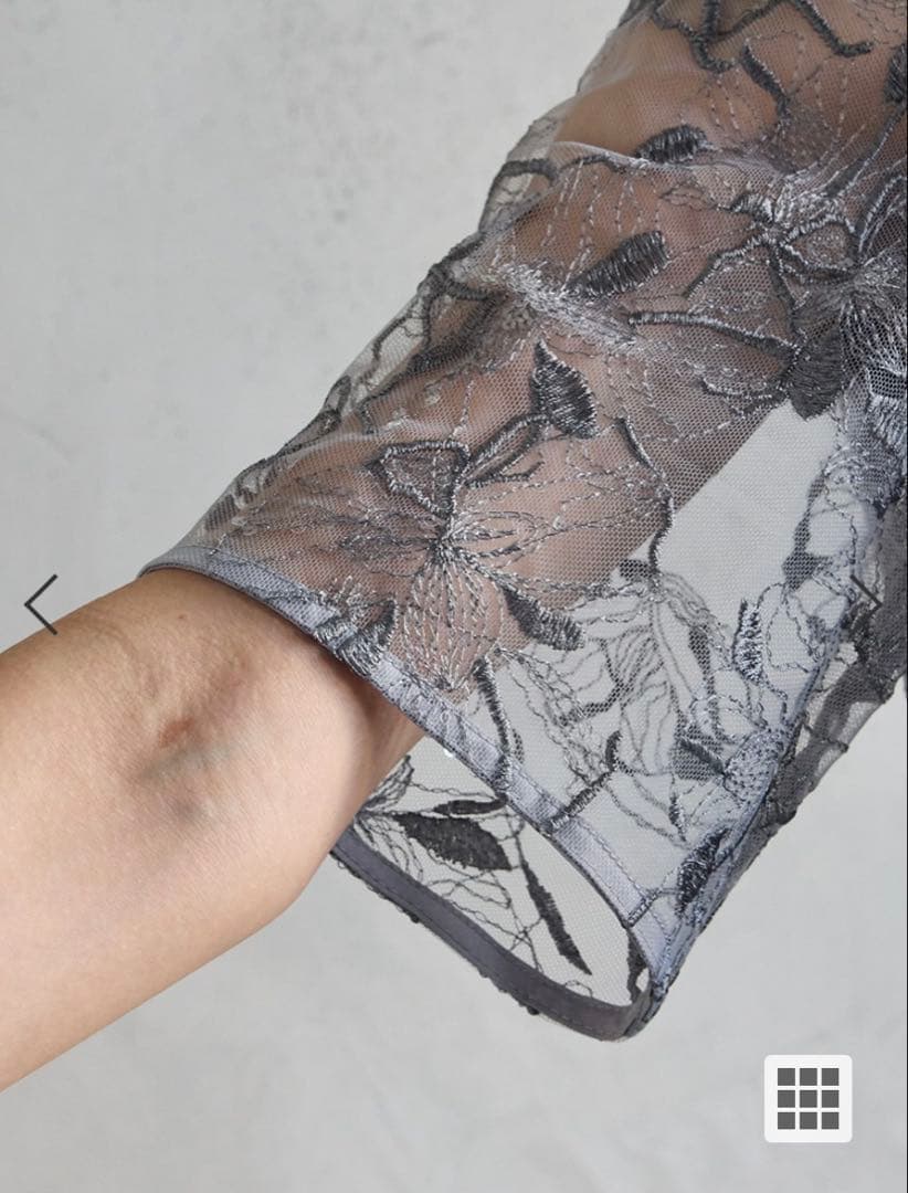 【AIMER】 ビオラモチーフスパンコール刺繍ドレス